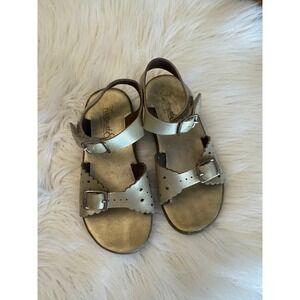 Footmates gold sandal size 11